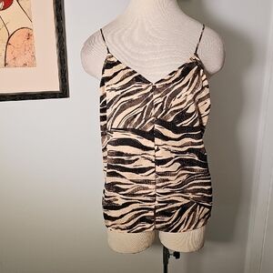 Nine West Black and Cream Animal Print Camisole. Size Large. Mode Mom